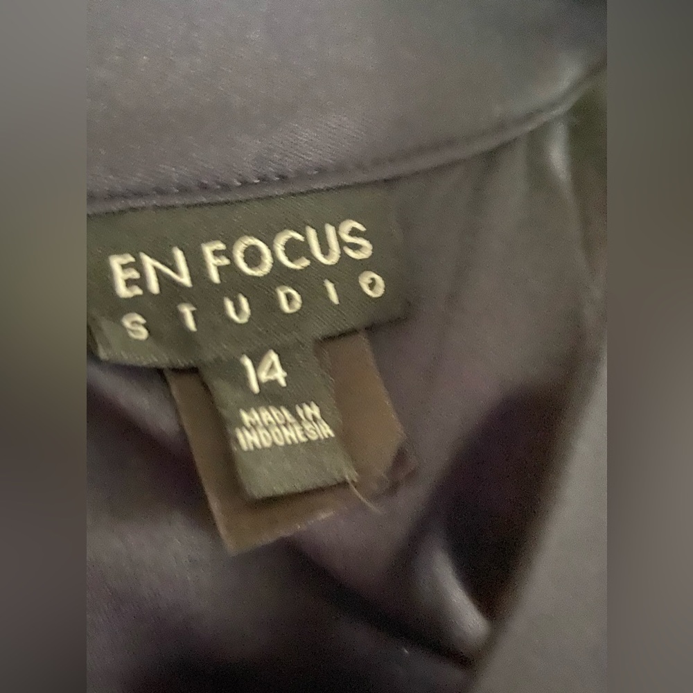 EnFocus Studio - Handkerchief hem Dress - Picture 4 of 4
